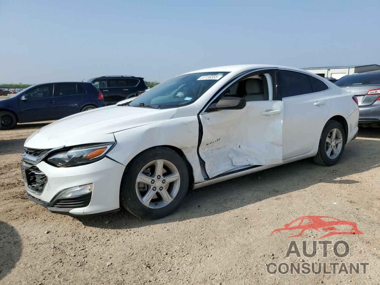 CHEVROLET MALIBU 2019 - 1G1ZC5ST4KF181602