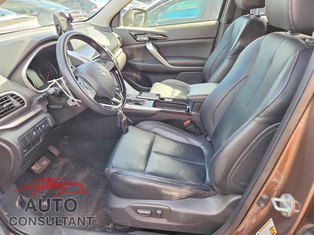 MITSUBISHI ECLIPSE 2018 - JA4AT5AA5JZ039996