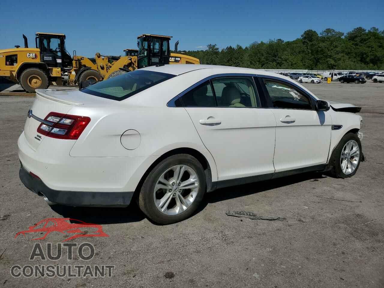 FORD TAURUS 2013 - 1FAHP2E89DG168392