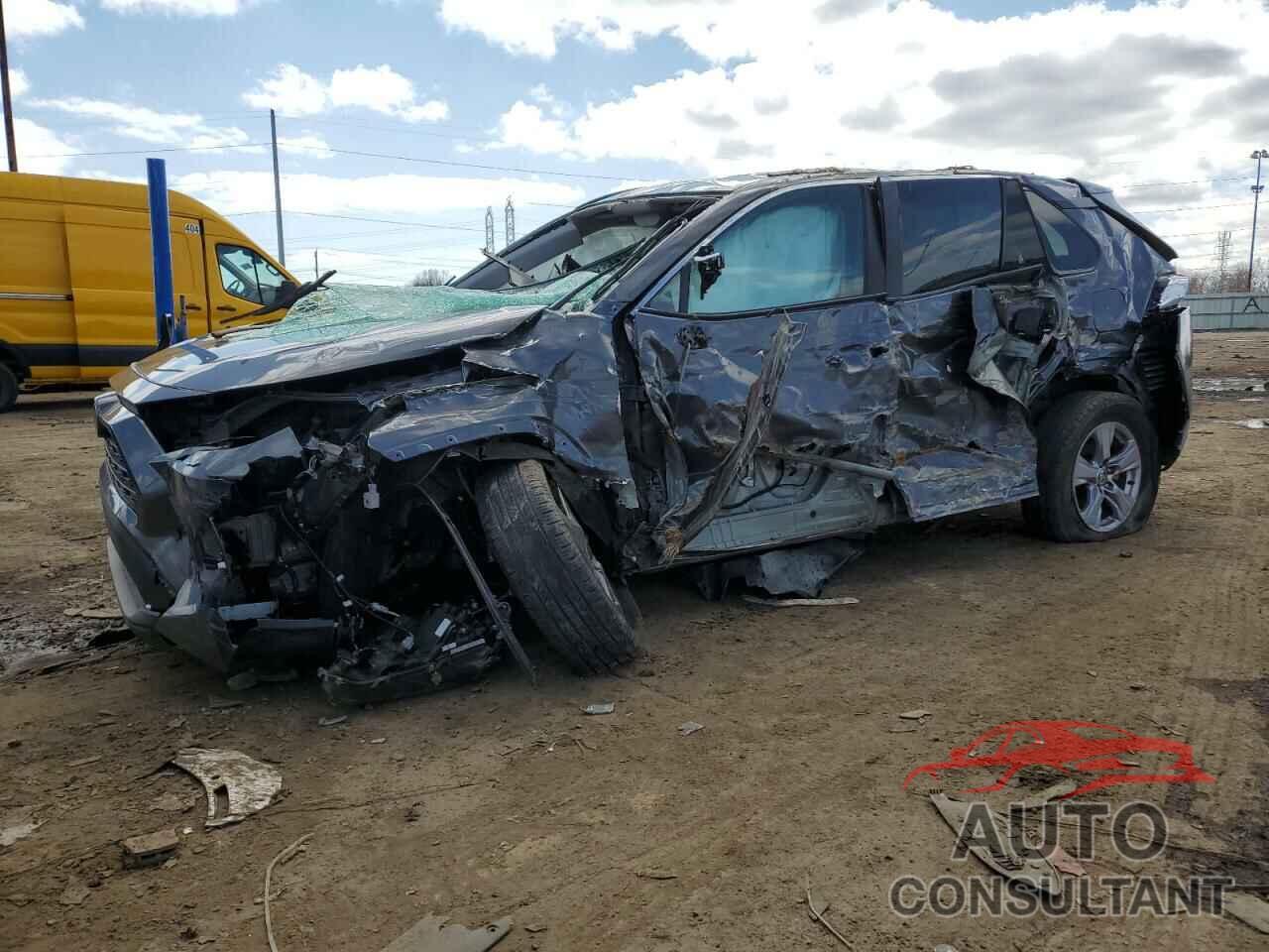 TOYOTA RAV4 2023 - 2T3P1RFV2PC331639