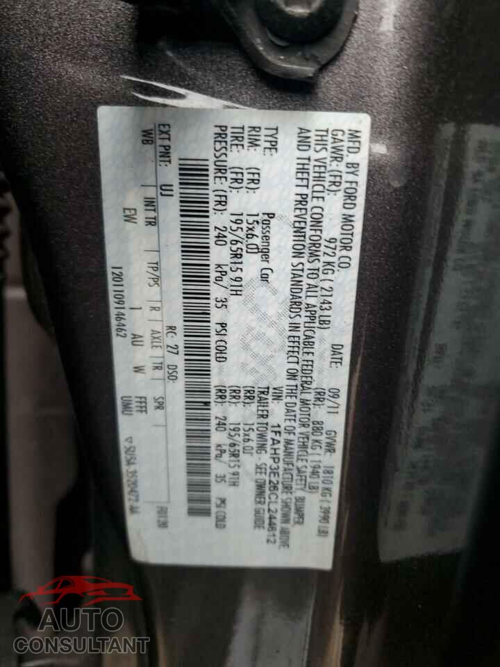 FORD FOCUS 2012 - 1FAHP3E26CL244612