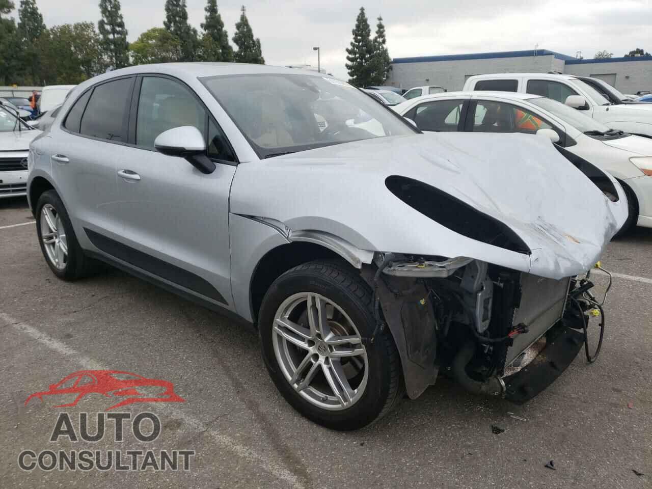 PORSCHE MACAN 2018 - WP1AA2A51JLB05247