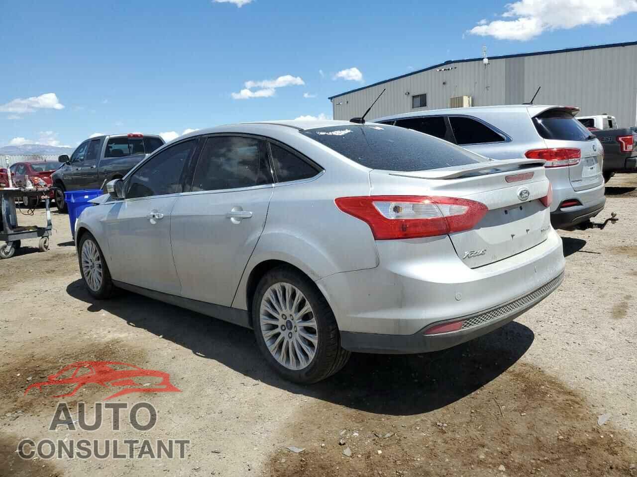 FORD FOCUS 2012 - 1FAHP3J2XCL139769