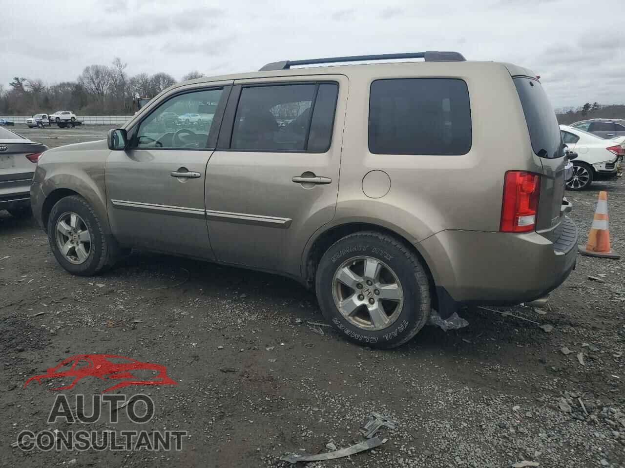 HONDA PILOT 2011 - 5FNYF4H64BB022010