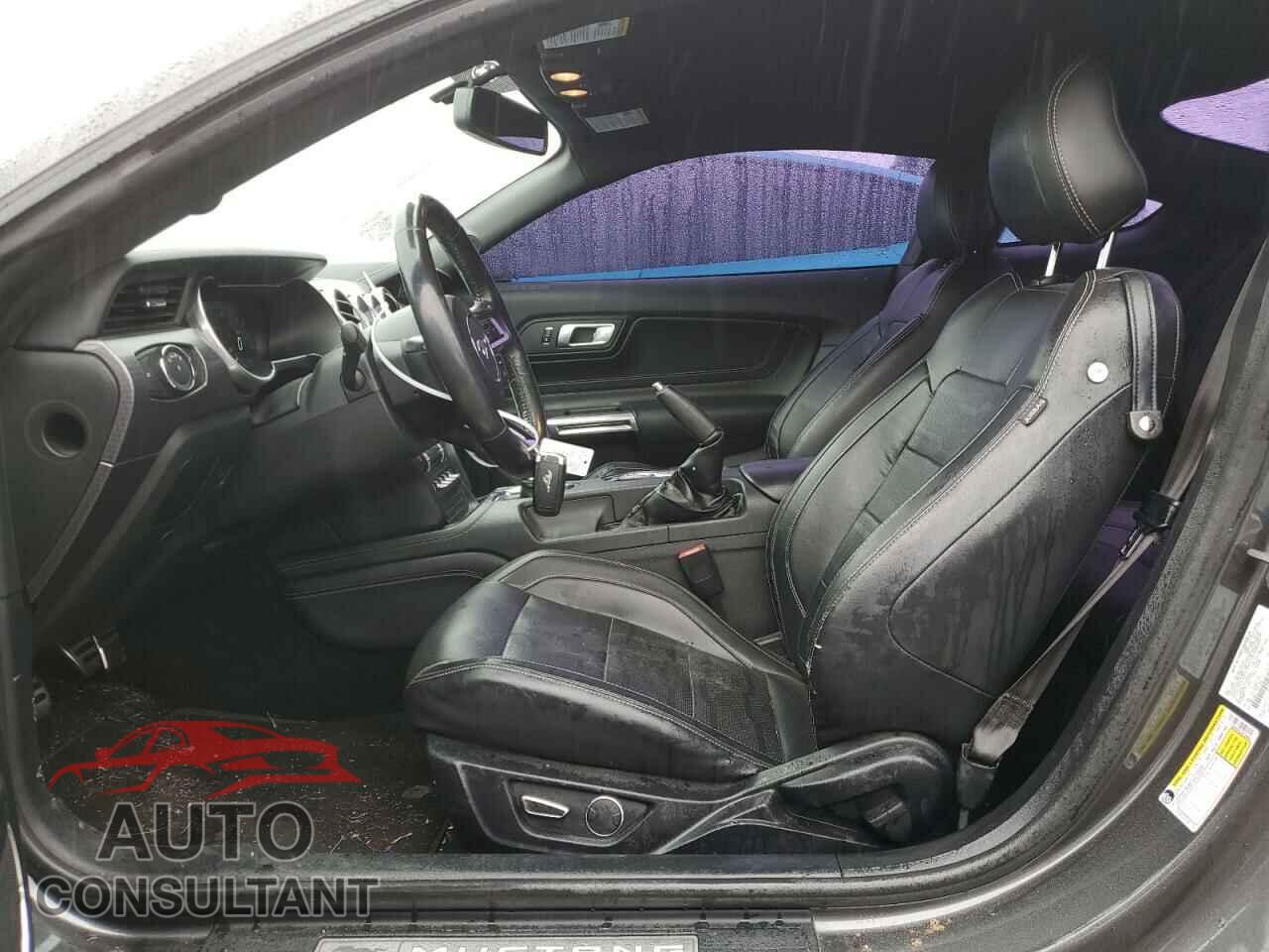 FORD MUSTANG 2018 - 1FA6P8CF0J5108844