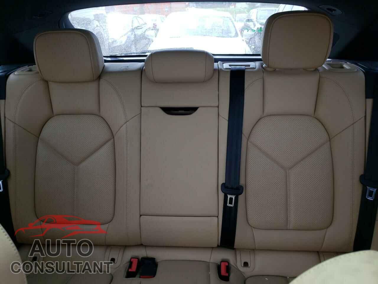 PORSCHE MACAN 2018 - WP1AA2A55JLB21063