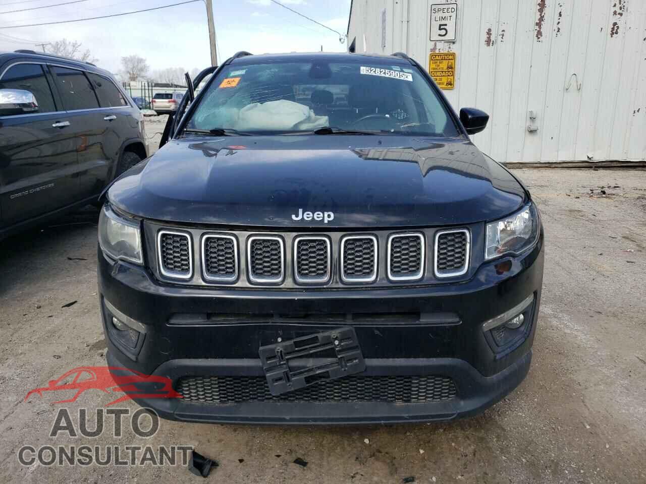 JEEP COMPASS 2018 - 3C4NJDBB0JT191125