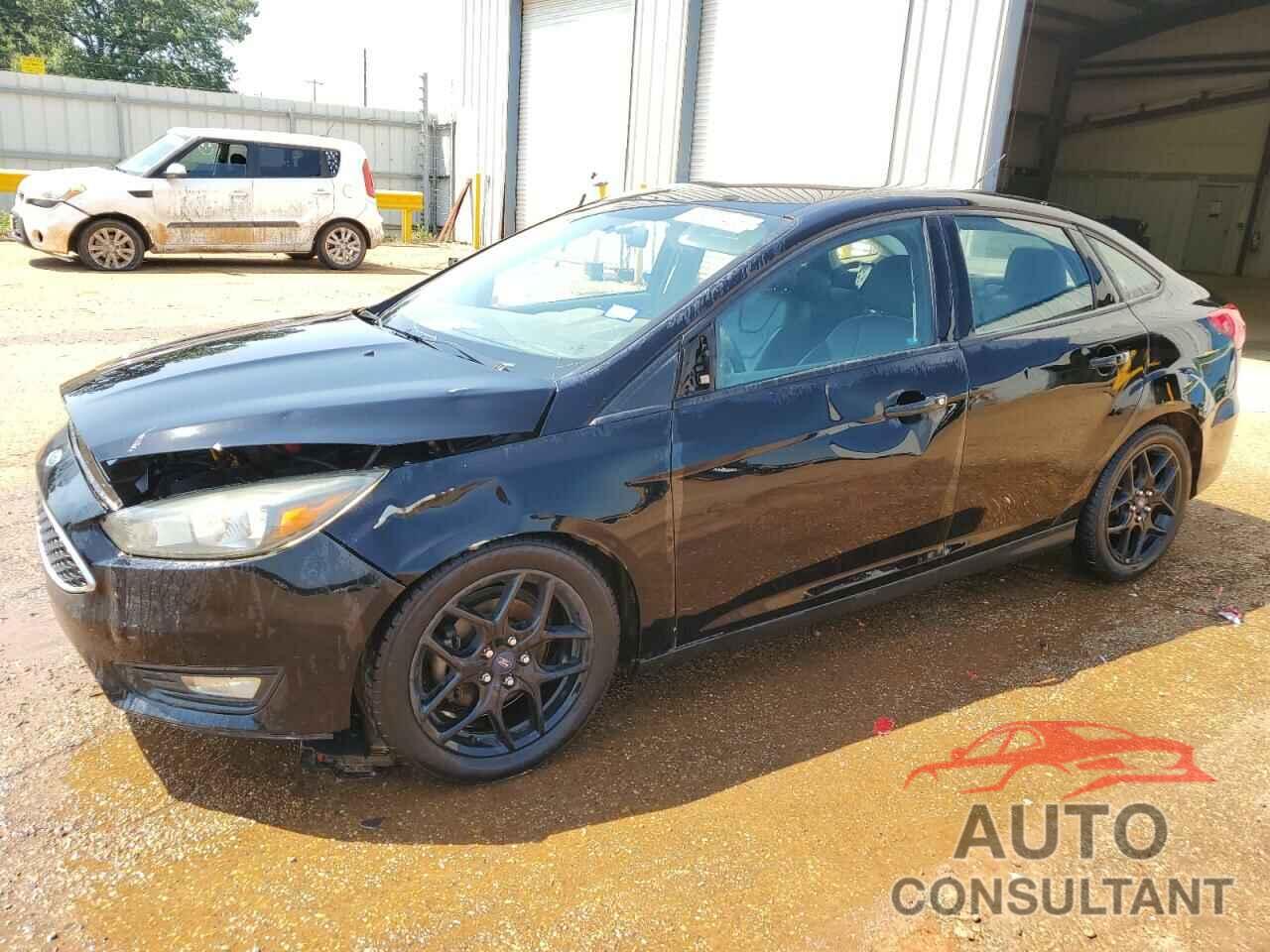 FORD FOCUS 2016 - 1FADP3F23GL262519