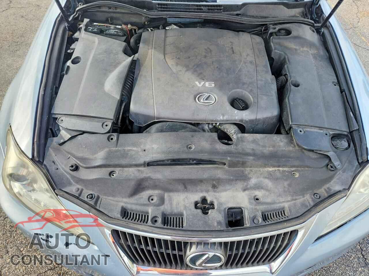 LEXUS IS 2012 - JTHBF5C20C5167322