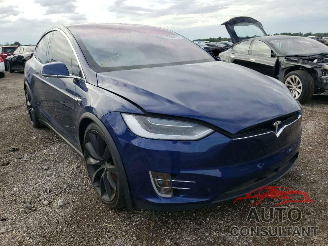 TESLA MODEL X 2018 - 5YJXCBE44JF142965