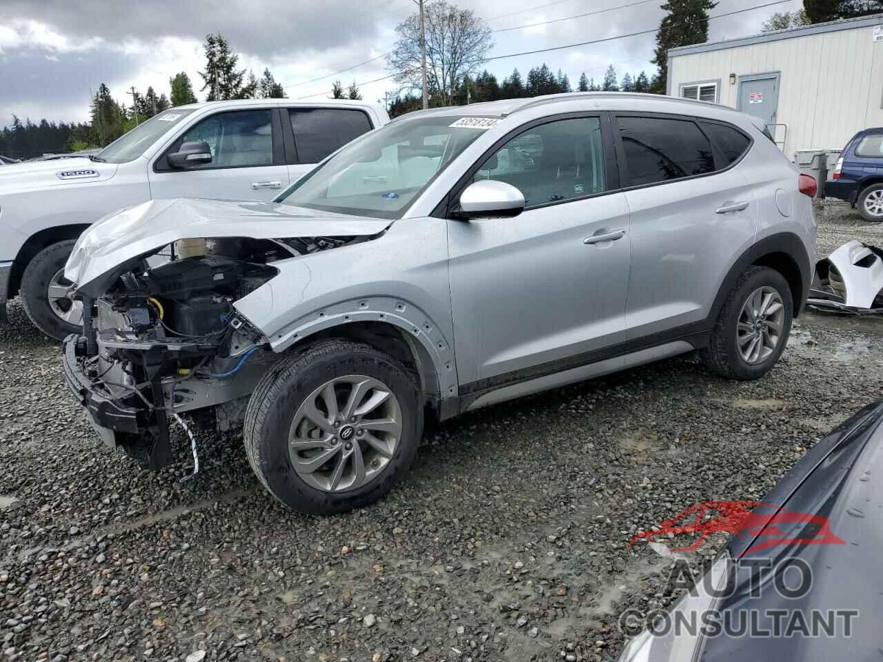 HYUNDAI TUCSON 2018 - KM8J33A45JU754399