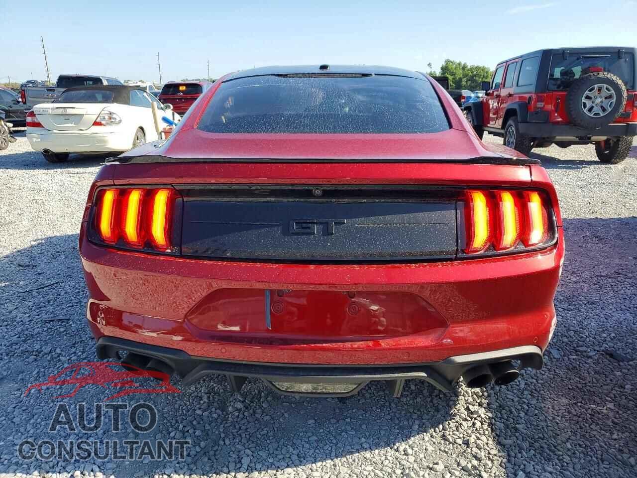 FORD MUSTANG 2019 - 1FA6P8CF1K5205357