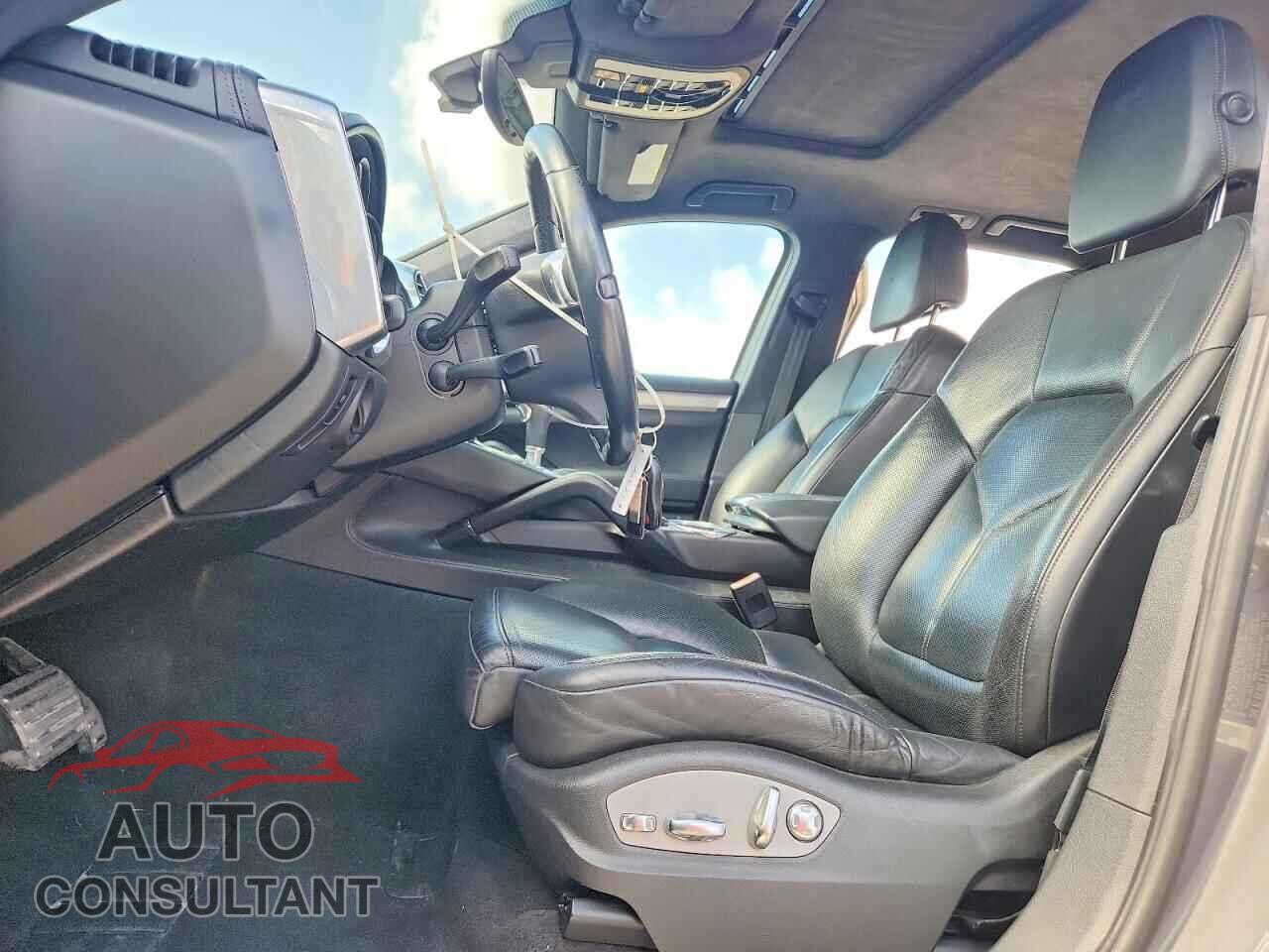 PORSCHE CAYENNE 2011 - WP1AC2A21BLA82036