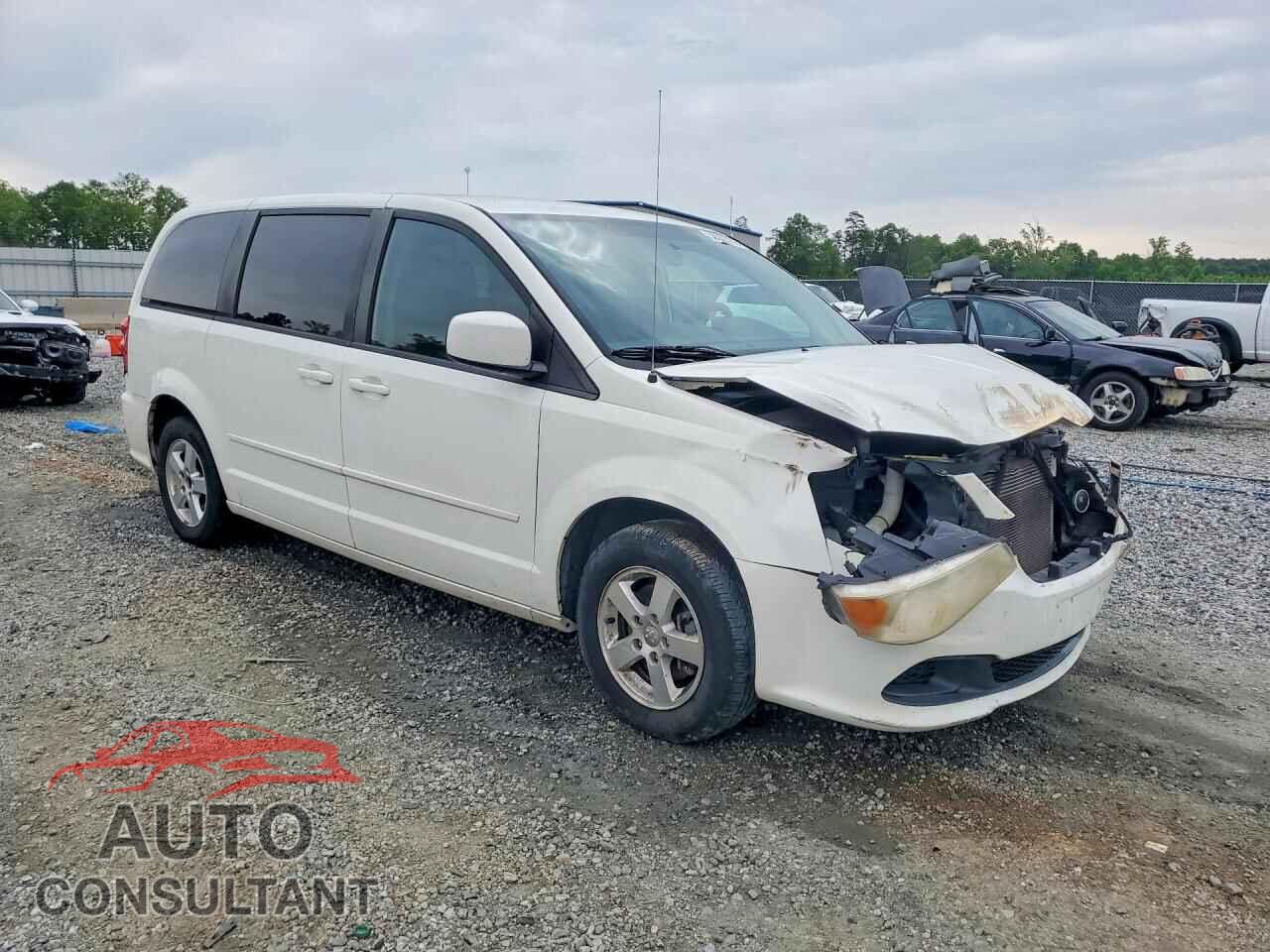 DODGE CARAVAN 2011 - 2D4RN3DG0BR711551