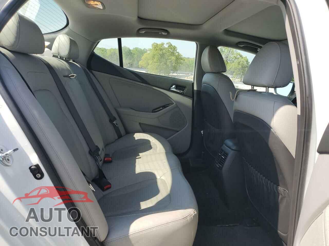 KIA OPTIMA 2011 - KNAGN4A70B5114327