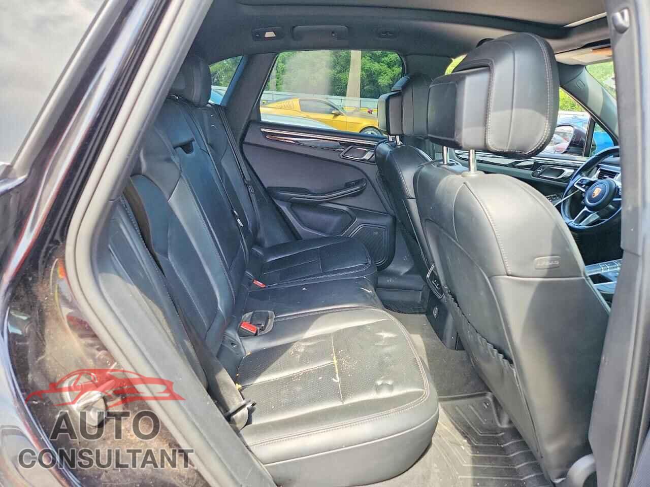 PORSCHE MACAN 2018 - WP1AB2A5XJLB30936