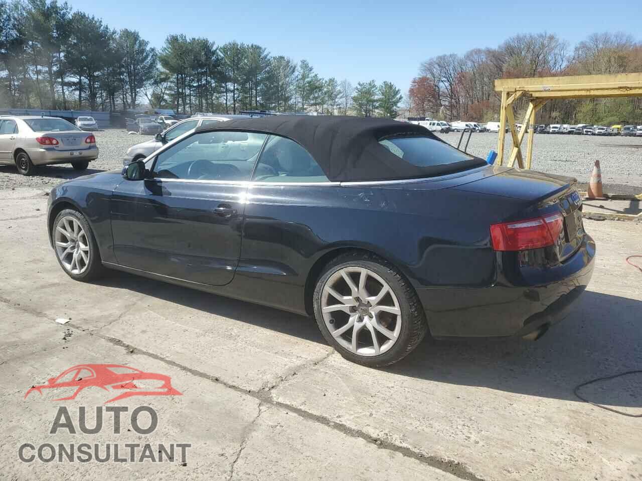 AUDI A5 2011 - WAUCFAFH6BN005401