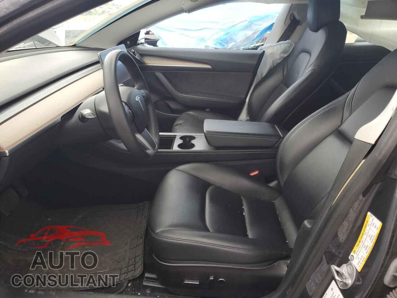 TESLA MODEL 3 2021 - 5YJ3E1EB4MF983545