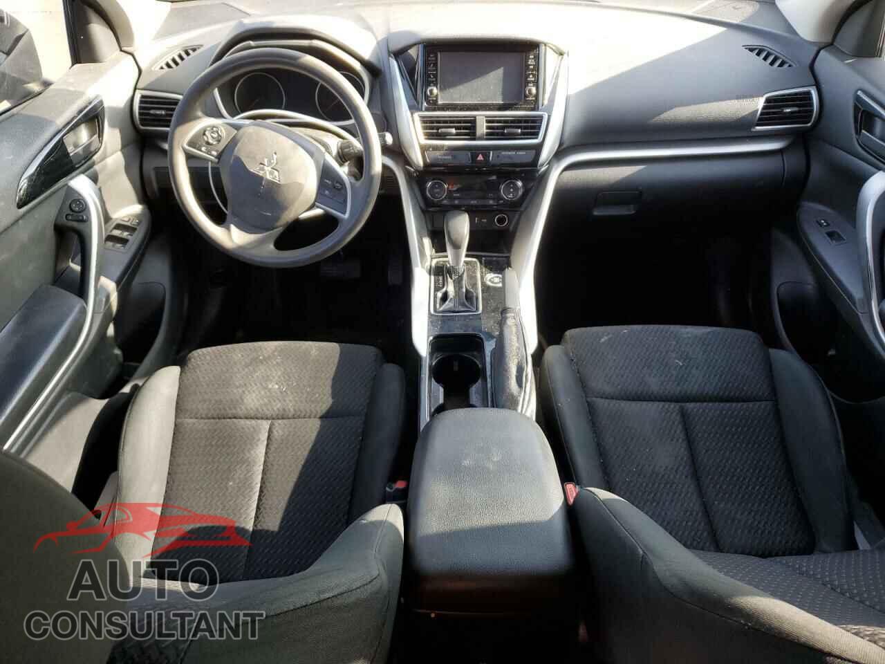 MITSUBISHI ECLIPSE 2018 - JA4AT3AA6JZ063521