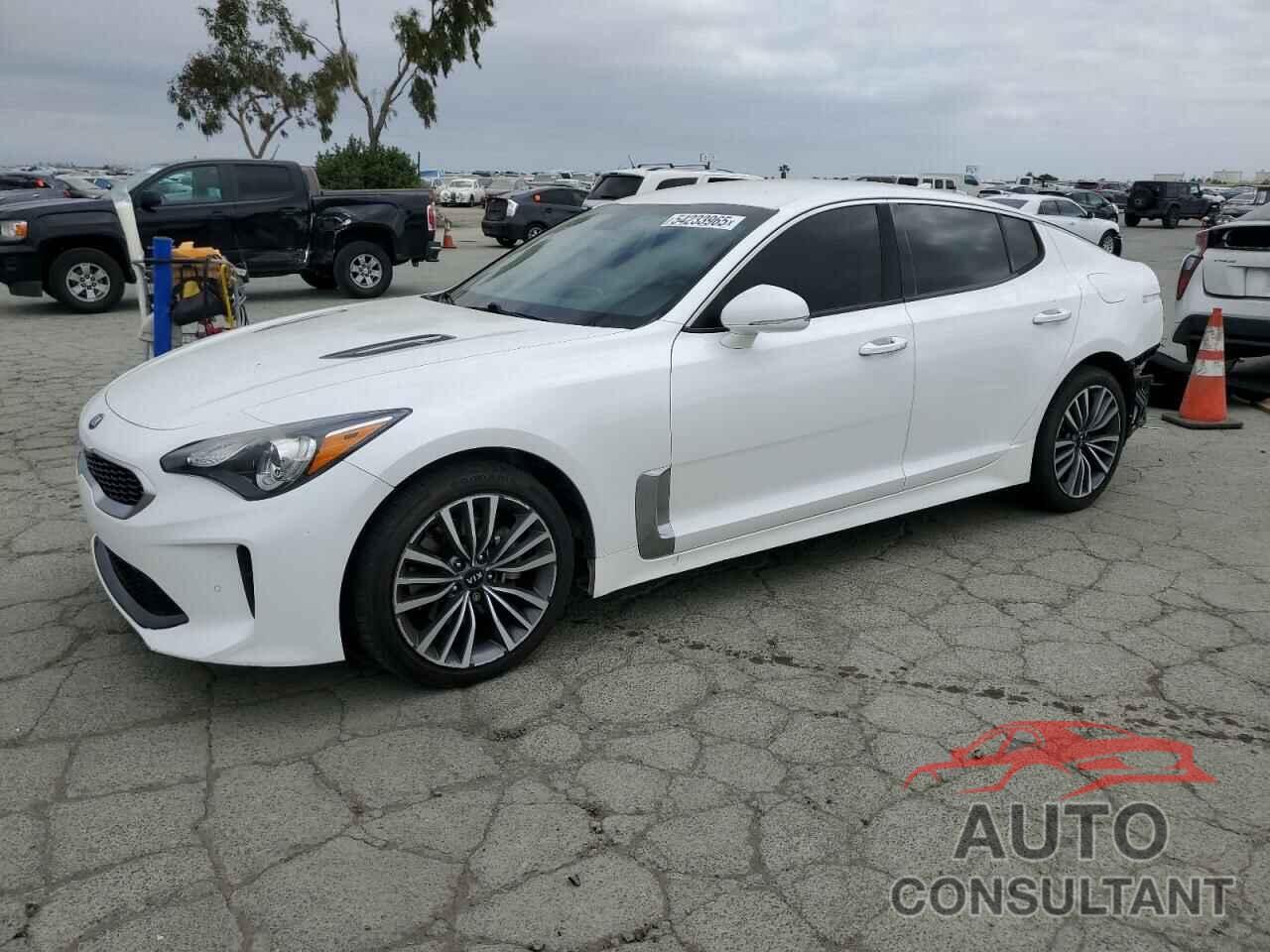 KIA STINGER 2019 - KNAE15LA0K6051452