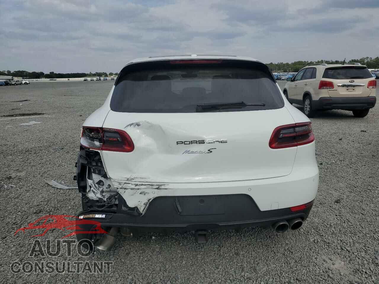 PORSCHE MACAN 2016 - WP1AB2A50GLB46152