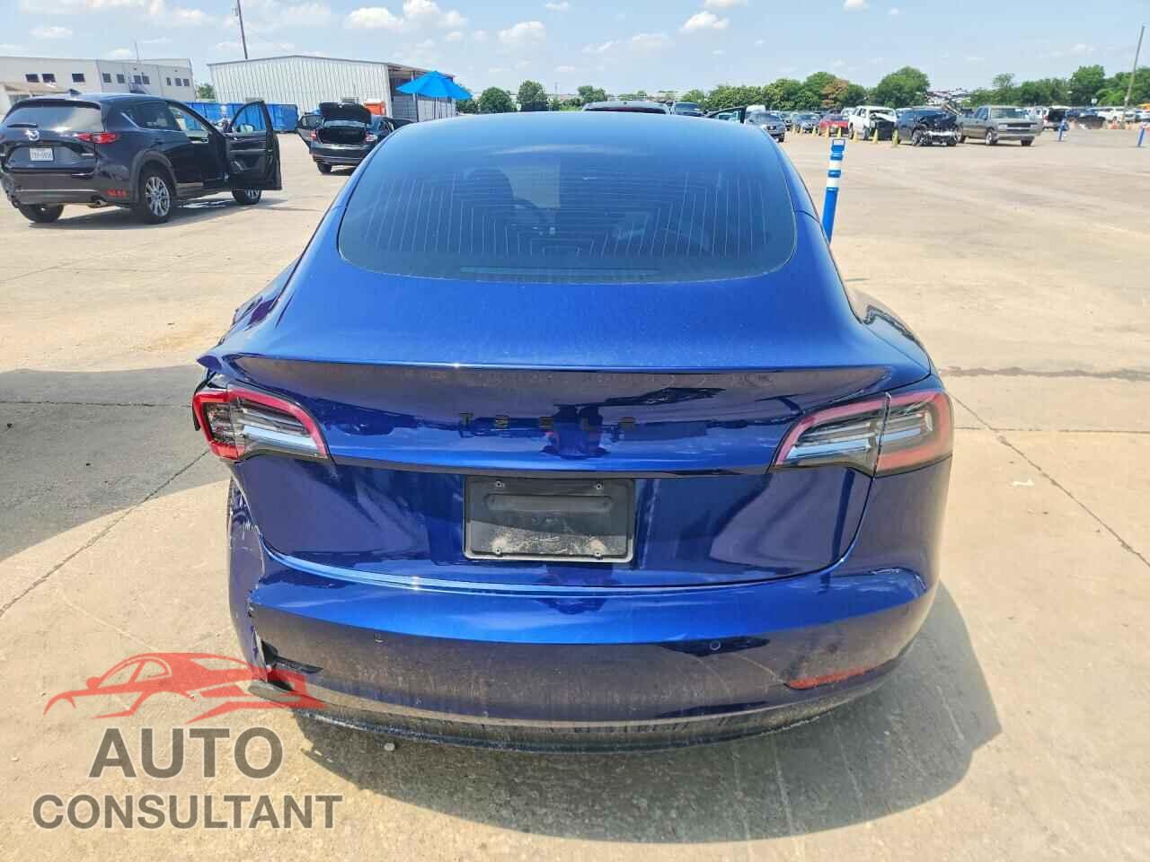 TESLA MODEL 3 2022 - 5YJ3E1EA0NF287368