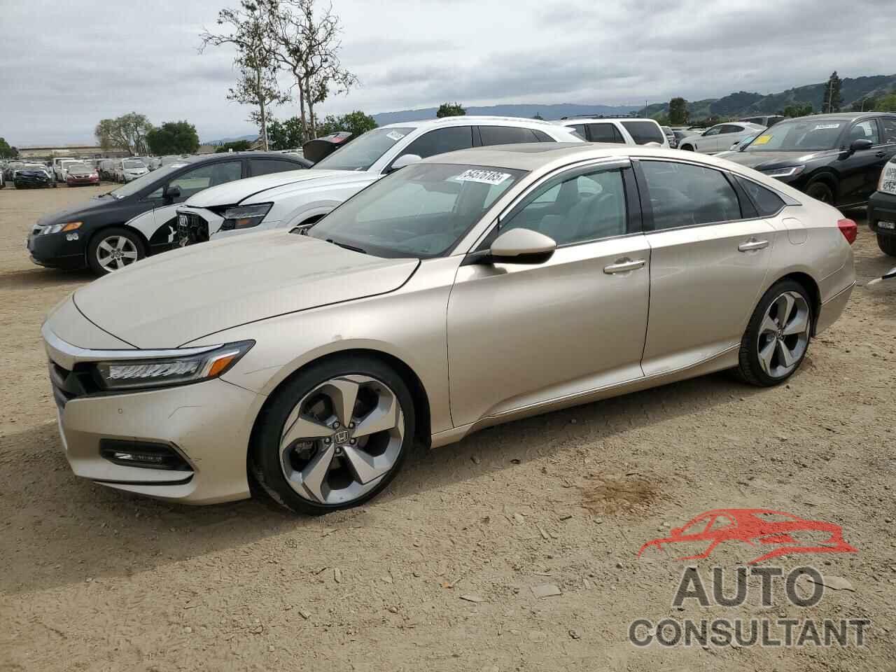 HONDA ACCORD 2018 - 1HGCV2F97JA003152