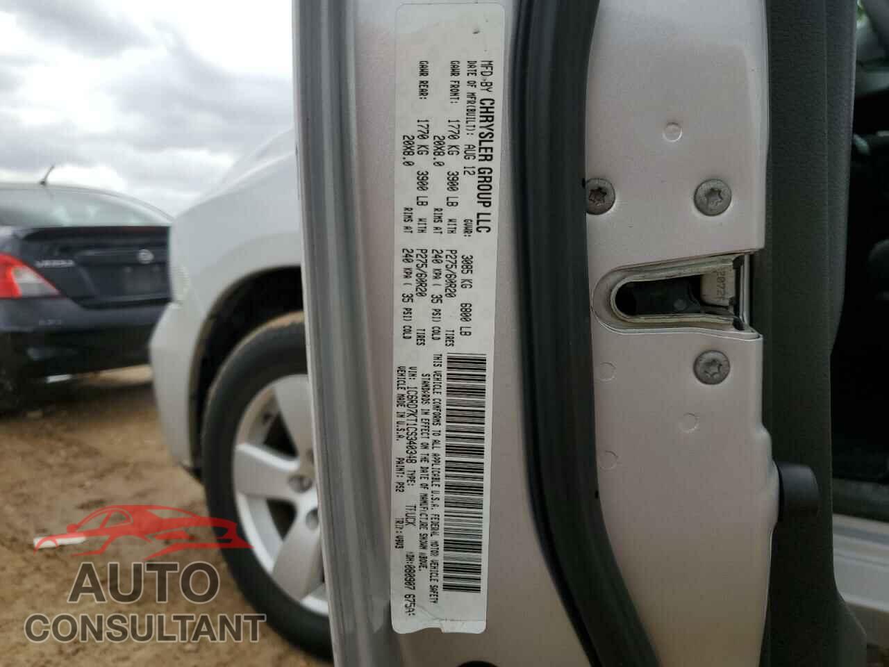 DODGE RAM 1500 2012 - 1C6RD7KT1CS340348