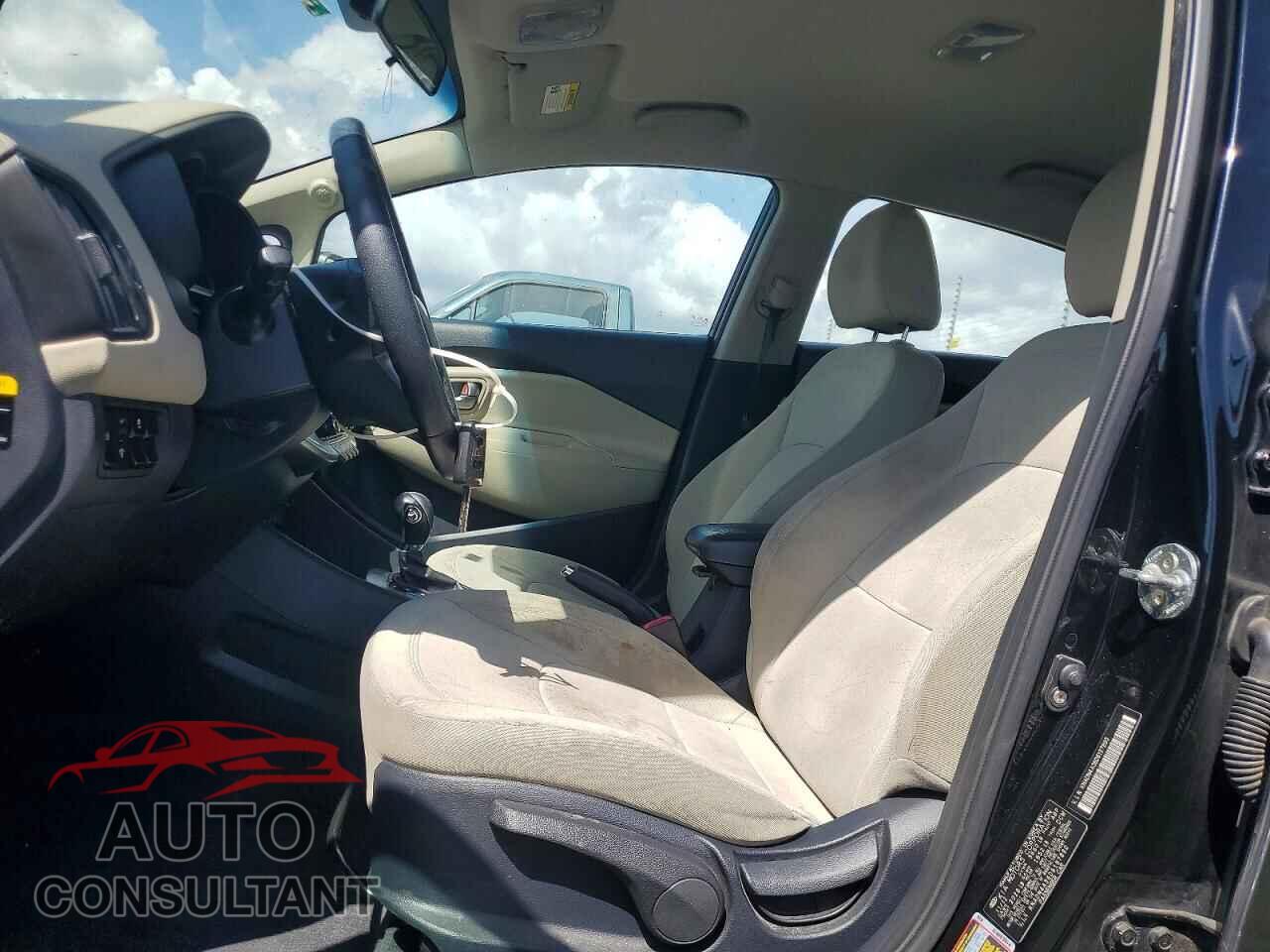 KIA RIO 2013 - KNADN4A36D6197890
