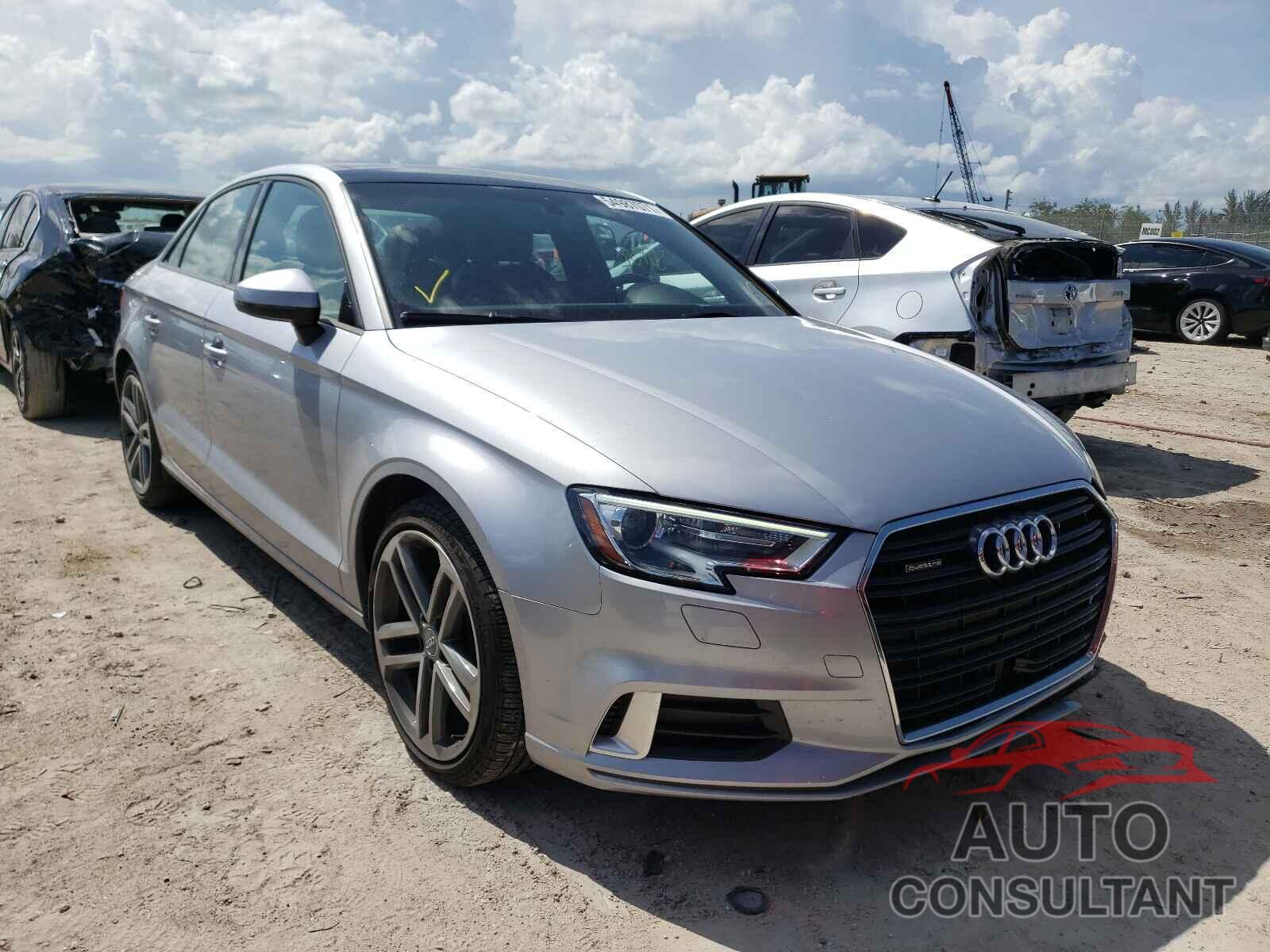 AUDI A3 2017 - WAUB8GFF3H1033289