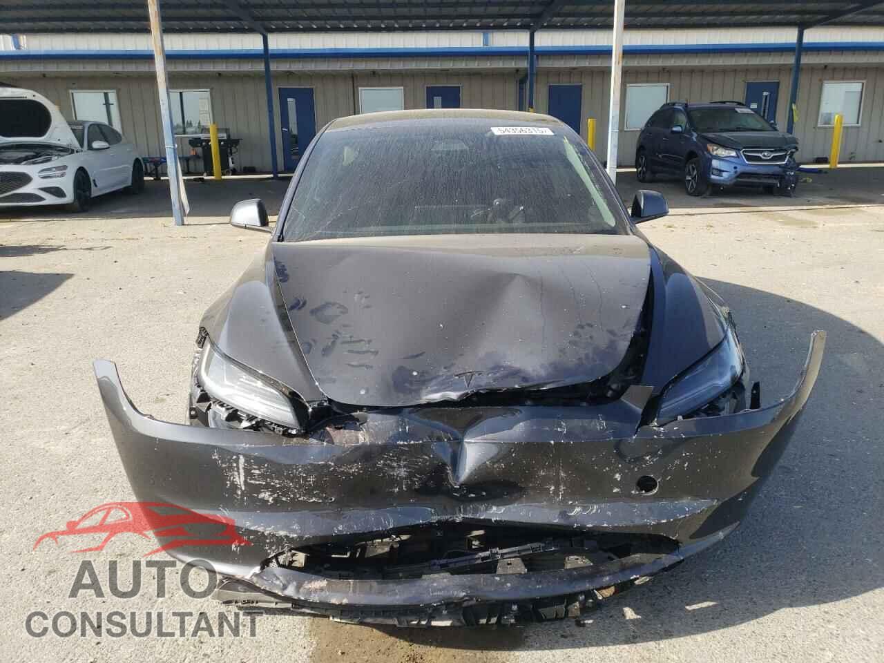 TESLA MODEL 3 2024 - 5YJ3E1EA9RF859401