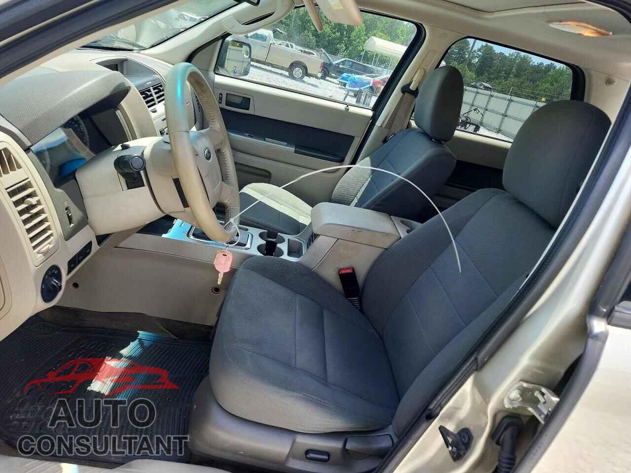 FORD ESCAPE 2010 - 1FMCU0D79AKA30723