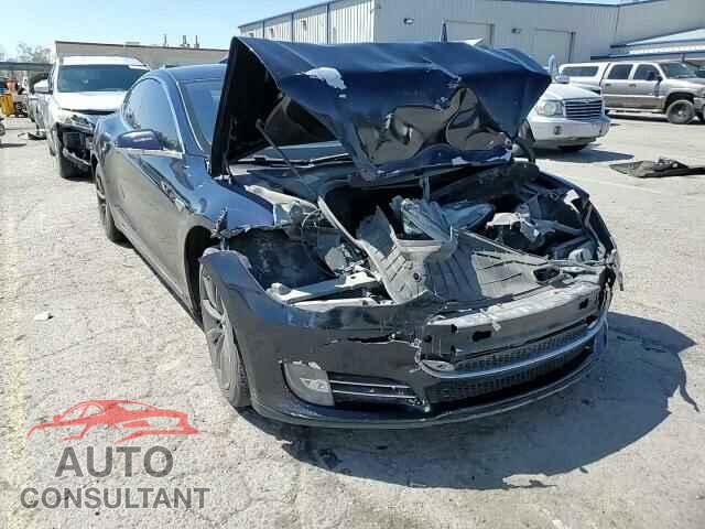 TESLA MODEL S 2014 - 5YJSA1H13EFP38425