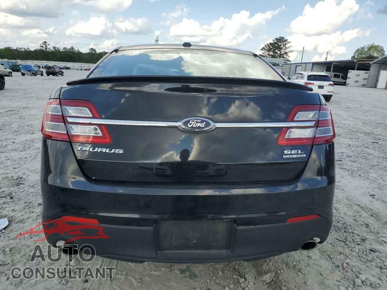 FORD TAURUS 2016 - 1FAHP2E88GG149076