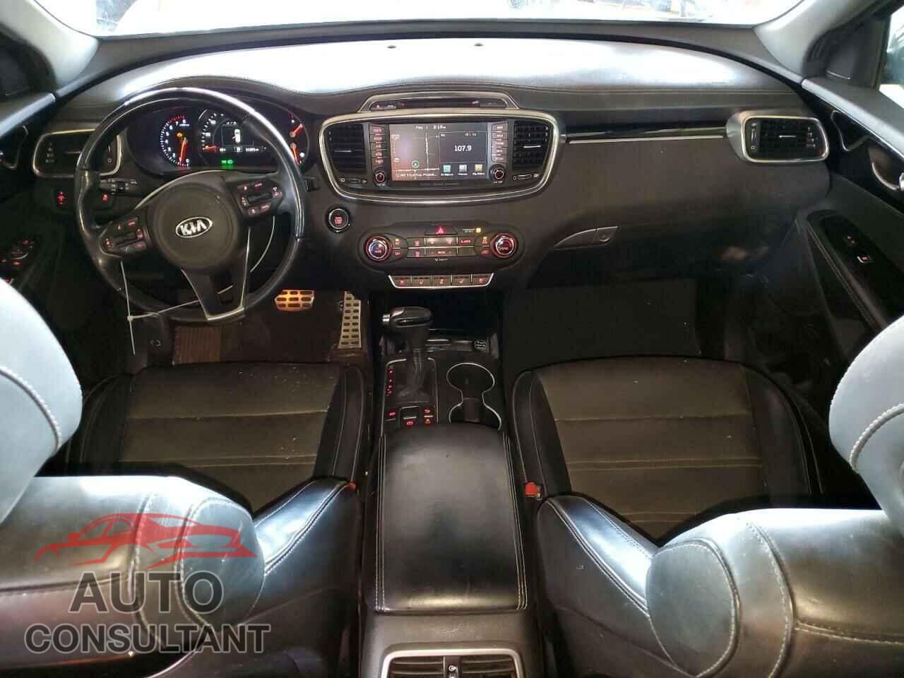 KIA SORENTO 2017 - 5XYPK4A59HG311975