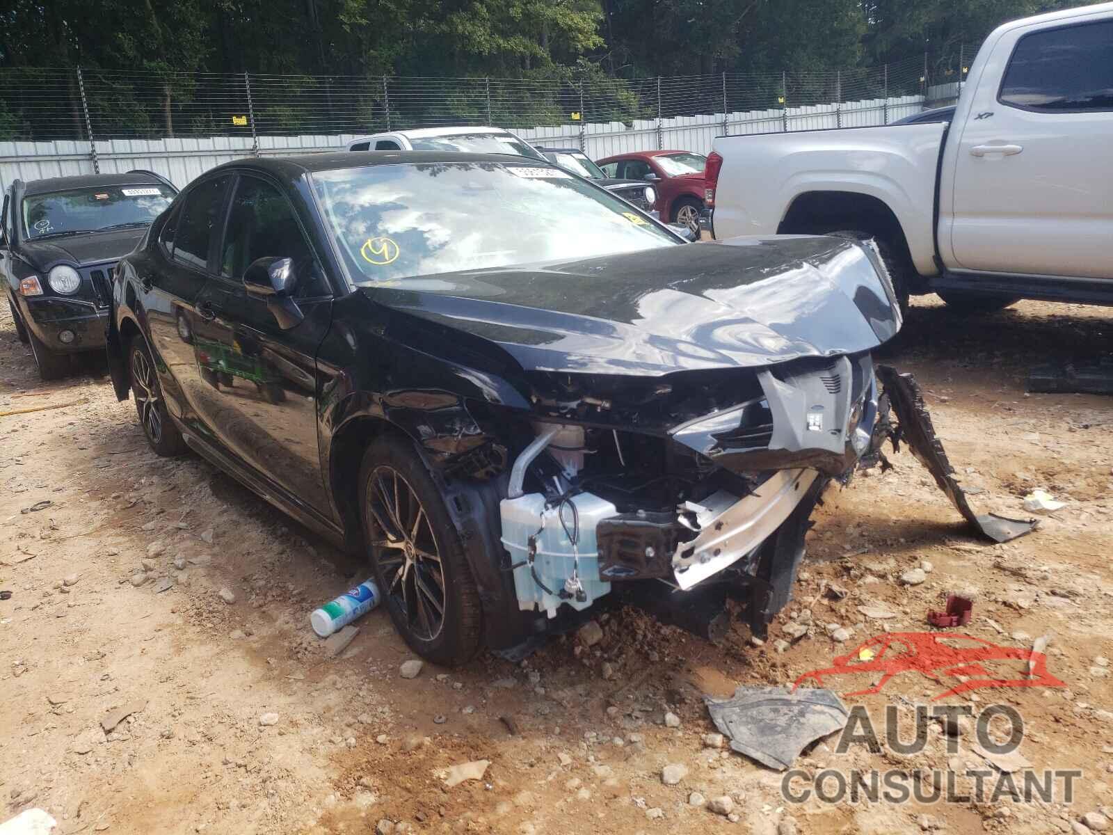 TOYOTA CAMRY 2021 - 4T1G11AK0MU547944