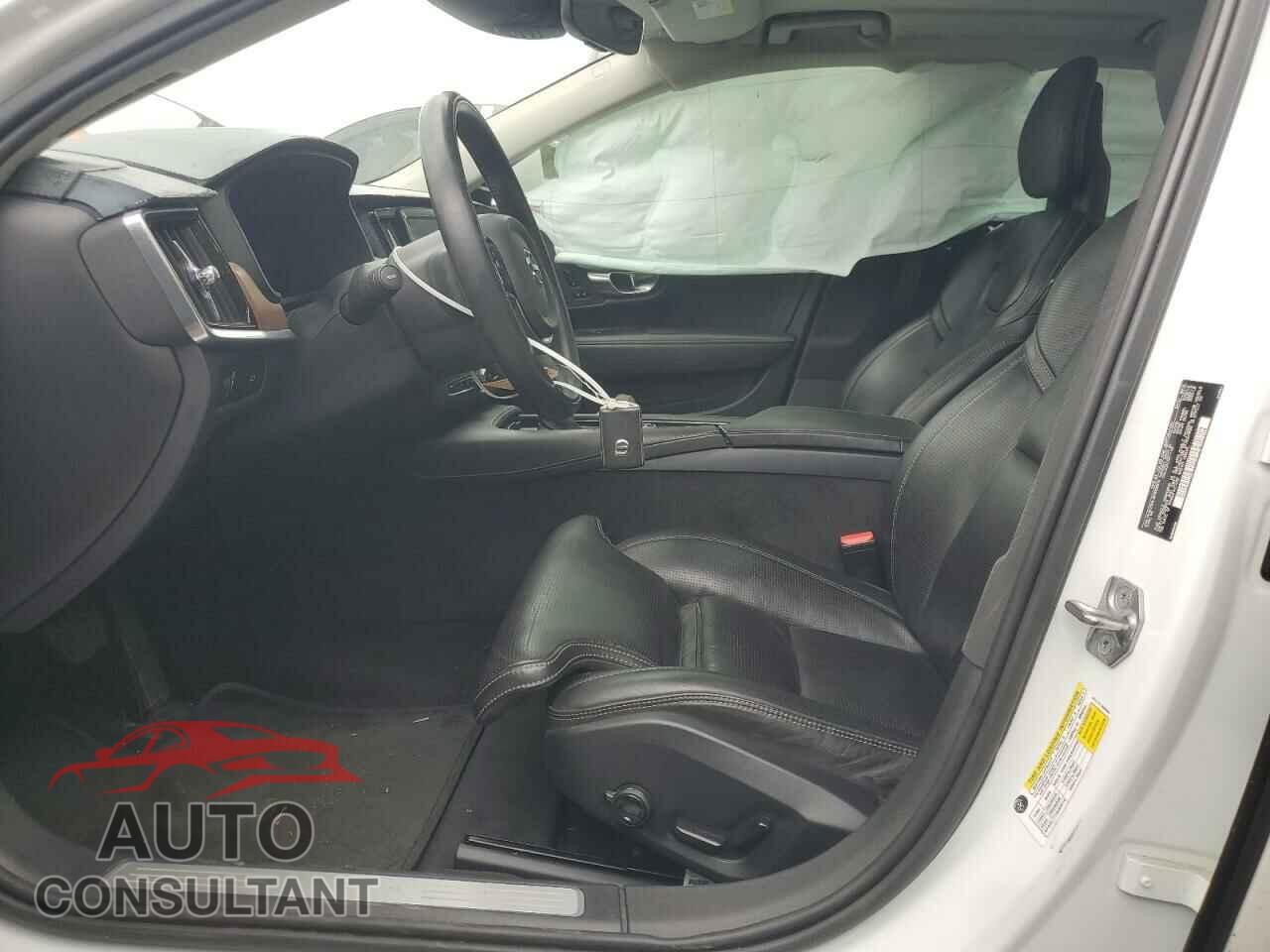 VOLVO S90 2017 - YV1A22ML9H1008614
