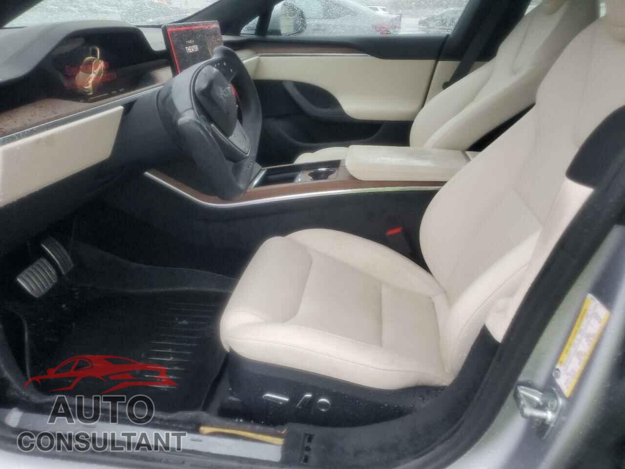 TESLA MODEL S 2024 - 5YJSA1E53RF542174