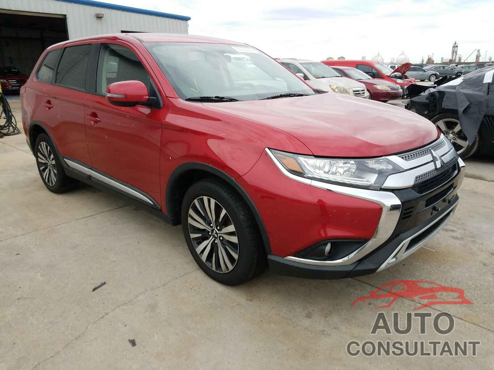 MITSUBISHI OUTLANDER 2019 - JA4AD3A36KZ050073