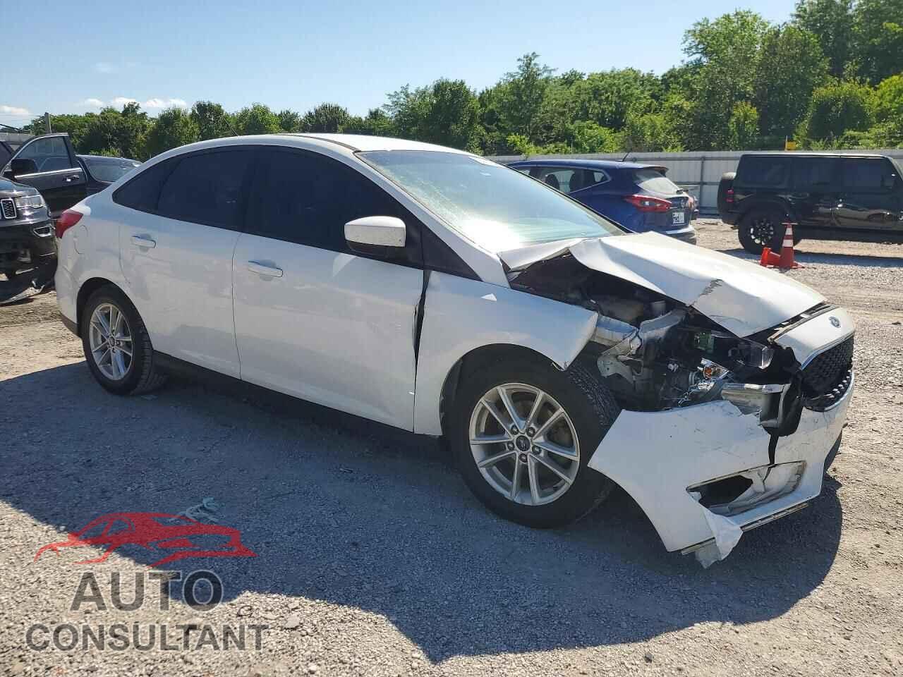 FORD FOCUS 2016 - 1FADP3F26GL365594