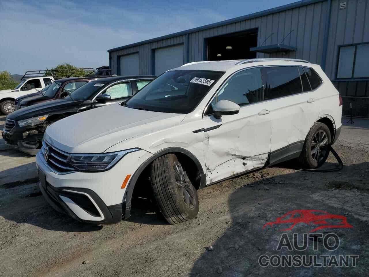 VOLKSWAGEN TIGUAN 2022 - 3VV2B7AX4NM089729