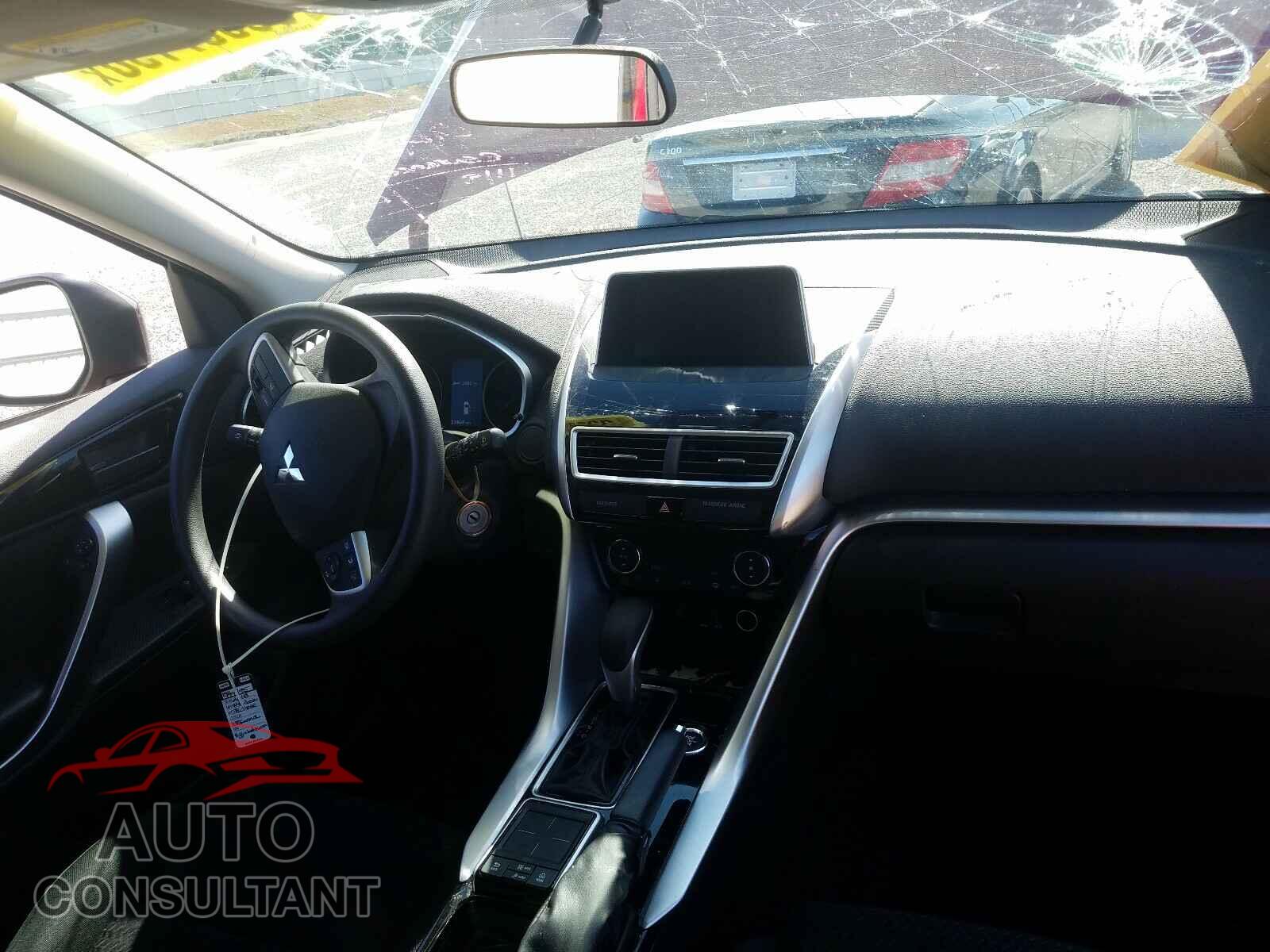 MITSUBISHI ECLIPSE 2018 - JA4AT4AA2JZ044549