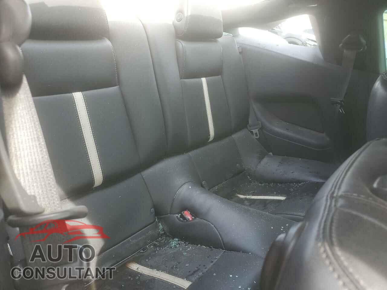 FORD MUSTANG 2014 - 1ZVBP8CF4E5204682