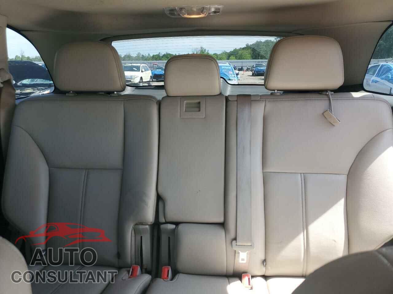 FORD EDGE 2011 - 2FMDK3JC1BBB43025