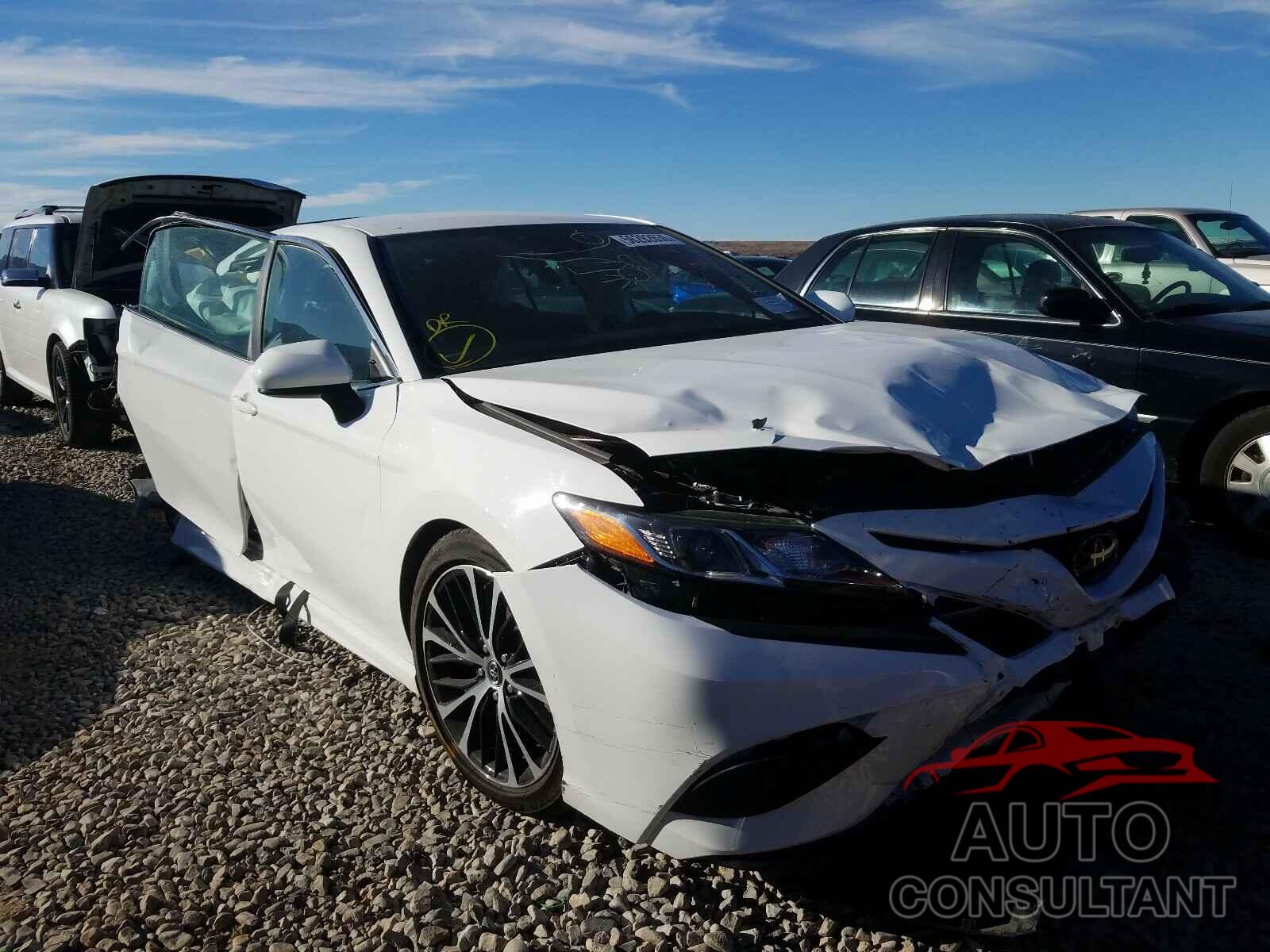 TOYOTA CAMRY 2020 - 4T1G11AK8LU325926