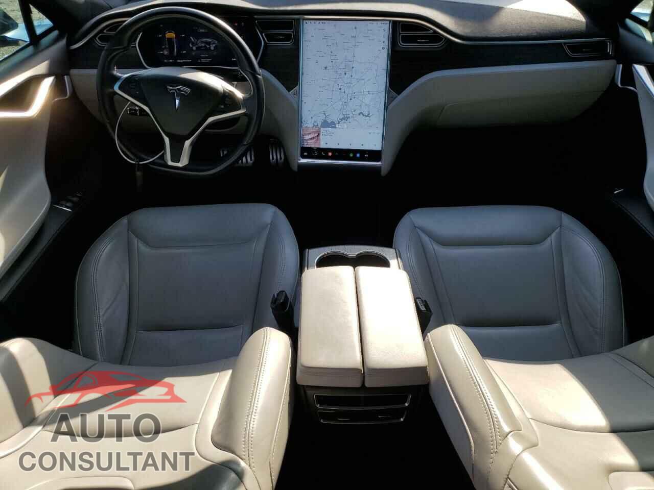 TESLA MODEL S 2015 - 5YJSA1E44FF103052