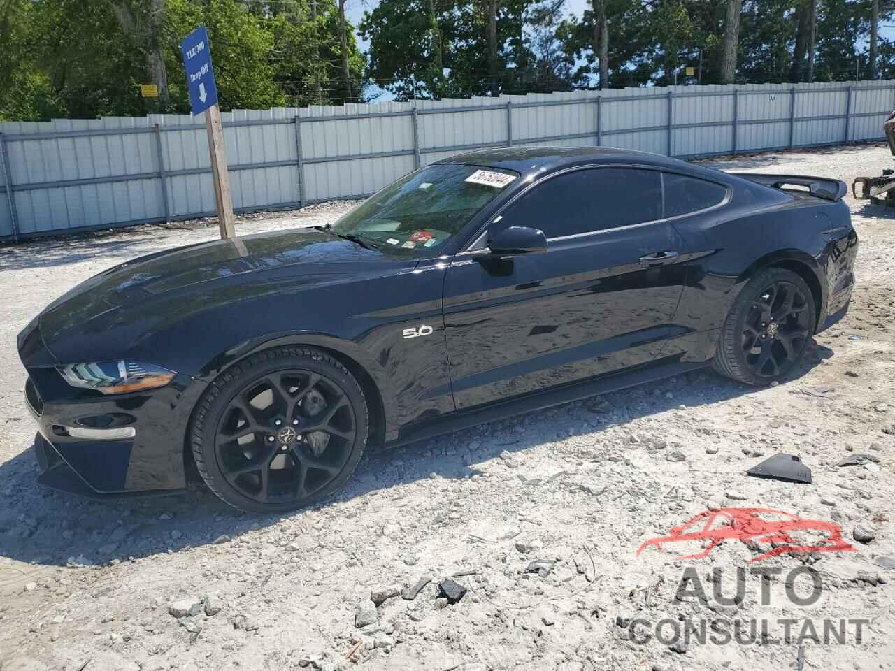 FORD MUSTANG 2018 - 1FA6P8CF6J5102692