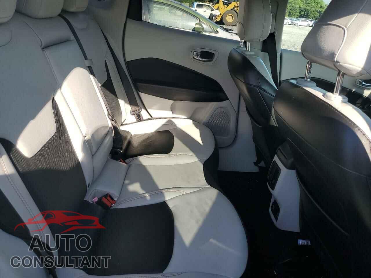 JEEP COMPASS 2020 - 3C4NJDCB2LT155759