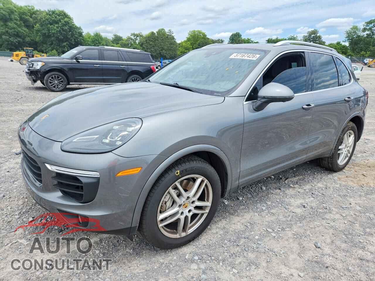PORSCHE CAYENNE 2017 - WP1AB2A24HLA53092
