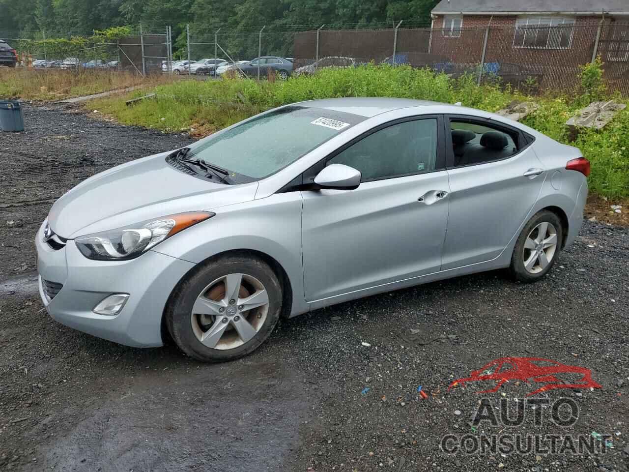 HYUNDAI ELANTRA 2013 - 5NPDH4AE8DH315875